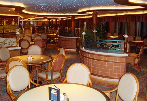 El cómodo buffet del Barco